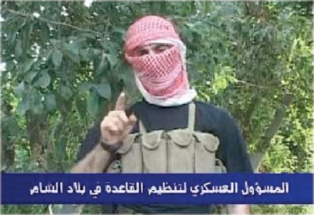 القاعدة تُهدِّد بـ بحور من الدم في لبنان إذا لم يوقف الجيش حصار مخيم البارد