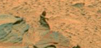 لغز يحير العلماء : رصد صورة انسان يعيش على المريخ