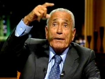 وزير الثقافة المصري يوقف تصوير برنامج هيكل للجزيرة