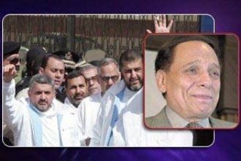 اعتقال عدد من كبار قيادات إخوان مصر في منزل صهر عادل إمام