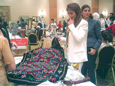 بسمة كيلاني.. من تدريس الأدب العربي إلى رعاية الحرف اليدوية التراثية