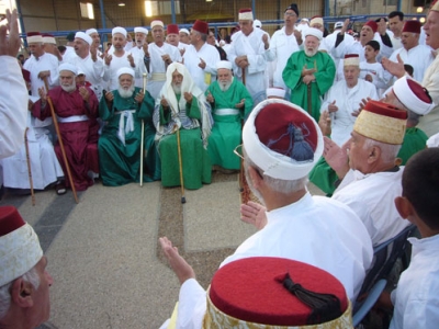 [صورة: 6802601080.jpg]