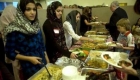 غير المسلمين على موائد الإفطار بأمريكا