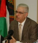 وزير الثقافة الفلسطيني السابق يحيى يخلف يتعرض لموقف محرج بتونس