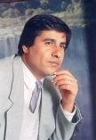 مسافر بلا عنوان بقلم:د.مازن حمدونه