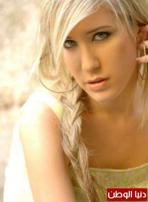 شبيهة نانسي عجرم 3909851178.jpg