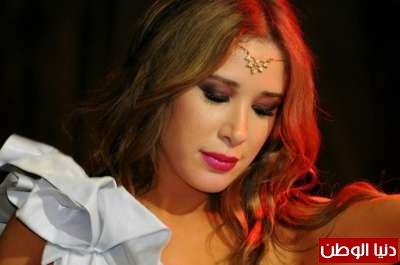 شبيهة نانسي عجرم 3909851183.jpg