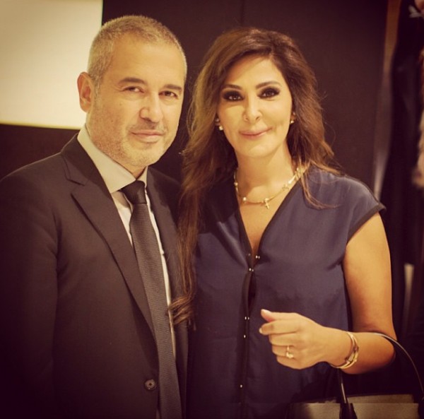 هذا "الصندل" من إيلي صعب الى أي فنانة؟ هذا "الصندل" من إيلي صعب الى أي فنانة؟