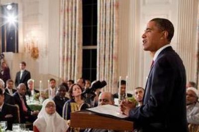 أوباما يخادع المسلمين بقصة رمضانية