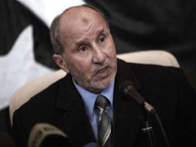 ليبيا: الشعب يريد إسقاط الانتقالي ....مظاهرات في بنغازي تحت شعار "تصحيح مسار الثورة الليبية"