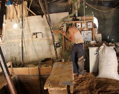 رويترز: طفرة بالبناء تنعش اقتصاد غزة