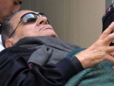 النطق بالحكم على مبارك 2 يونيو القادم