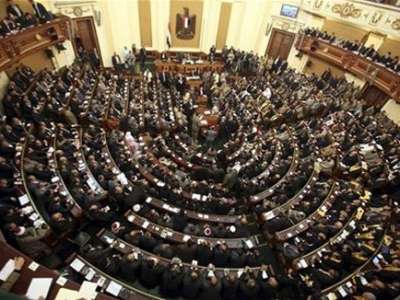 برلمان مصر يسائل وزير الإعلام عن "مضاجعة الوداع"
