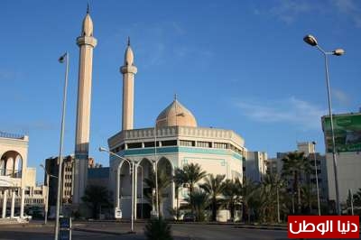 هجوم يحمل بصمات تنظيم القاعدة بمختلف الاسلحة الخفيفة والتقيلة على مقر الصليب الاحمر في مصراته