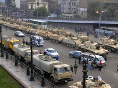 أسطول حربى يصل سيناء يضم 60 دبابة و15 مدرعة و20 عربة نقل جنود فى مشهد لم يتكرر منذ حرب أكتوبر