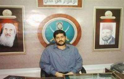 هآرتس: أحمد نجل الرئيس مرسي أكثر جرأة من جمال مبارك.. وتعليقاته علي فيسبوك تثير القلق