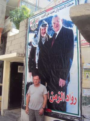 احسان الجمل يواصل اضراب عن الطعام تضامنا مع الرئيس الفلسطيني ابو مازن