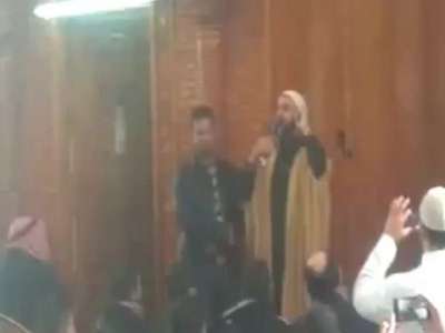 مسيحي يشهر إسلامه في غزة .. فيديو