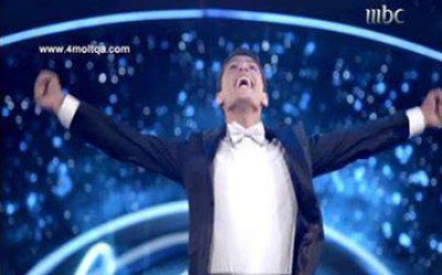 شاهد بالفيديو : لحظة اعلان فوز "محمد عساف" محبوباً للعرب