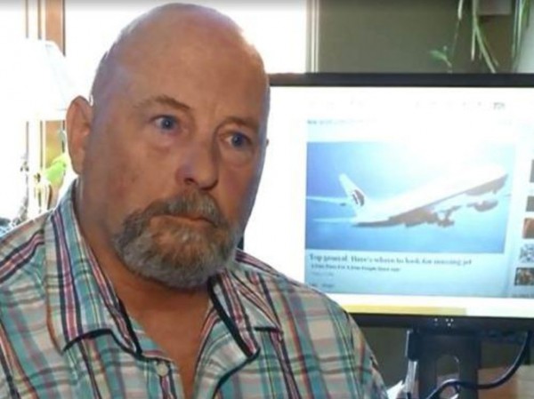طيار أمريكي يفجر مفاجأة ويحدد مكان الطائرة الماليزية المفقودة
