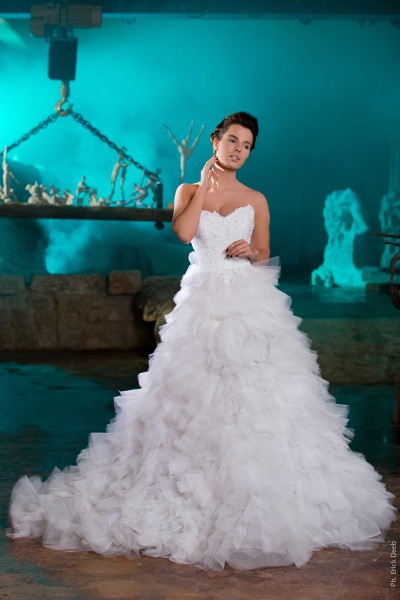 فساتين زفاف من الأزياء اللبنانية
