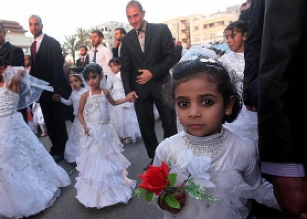 الزواج مؤجل في غزة   دنيا الوطن