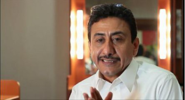 شاهد صورة نادرة لناصر القصبي يتم ابتزازه بها