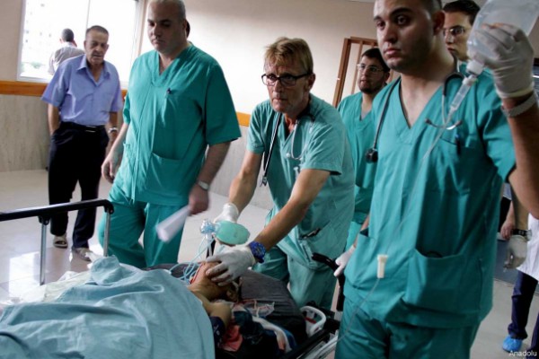 إسرائيل  تمنع طبيبًا نرويجيًا من دخول غزة نهائيًا   دنيا الوطن