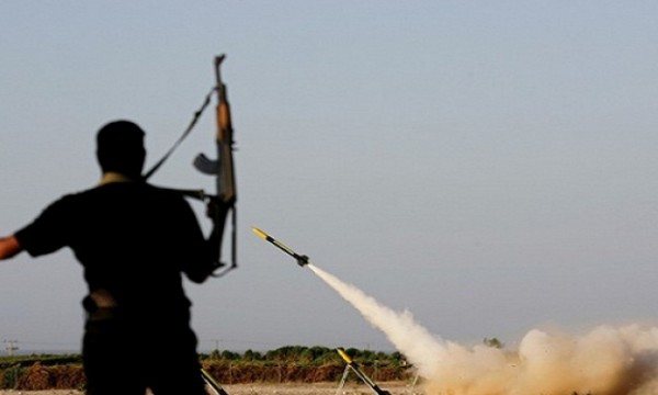 غزة على حافة الإنفجار  … هآرتس تكشف هوية الفصيل مطلق الصاروخ   دنيا الوطن