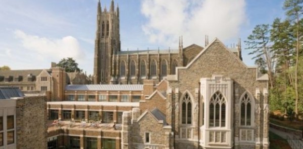 جامعة أمريكية تسمح لطلابها برفع الأذان من أعلى برج كنيسة   دنيا الوطن