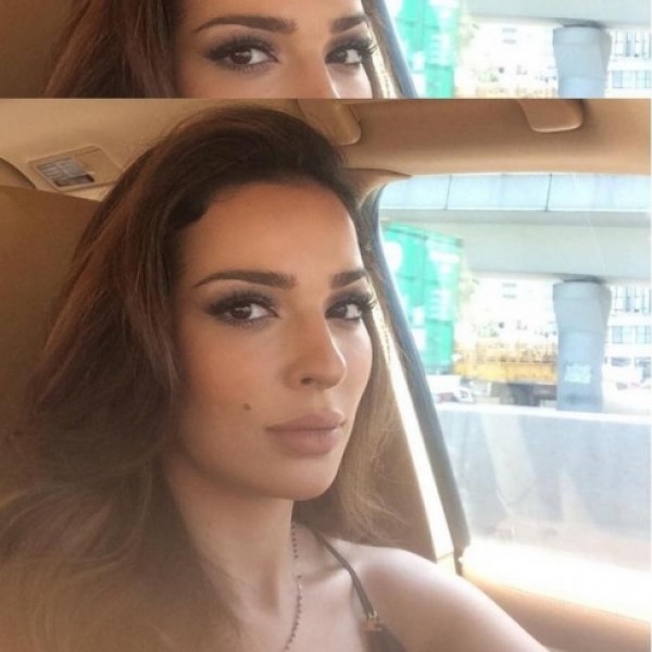 عارضة أزياء أمريكية تُشبه نادين نجيم بشكل لا يُصدق