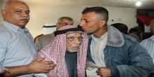 بالفيديو والصور.. تواصل الأحفاد مع الأجداد بخان يونس