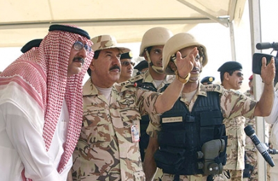 قوات الأمن الخاصة في السعودية نفذت مناورة ضخمة لمواجهة جبلية مع القاعدة..شاهد الصور