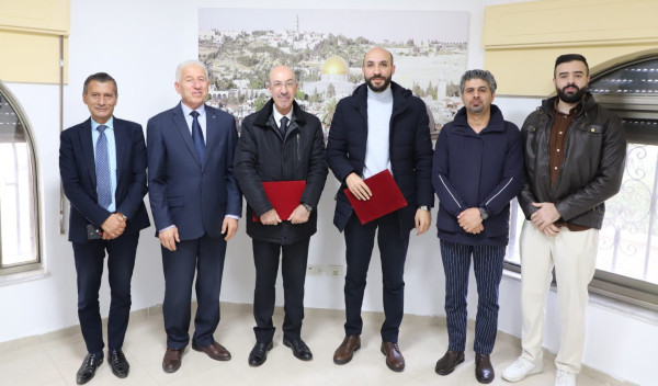 مؤسسة ياسر عرفات و قامات توقعان اتفاقية تعاون