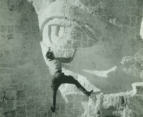 12 صورة تاريخية مدهشة..لم تنل نصيبها في الشهرة!