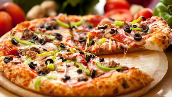 أسهل طريقة لعمل البيتزا الإيطالية 3910797642