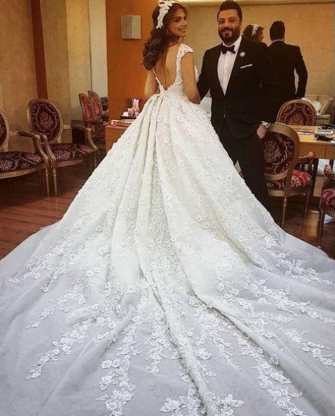 فساتين زفاف 2017 أفخمها من تصميم زهير مراد 3910812535
