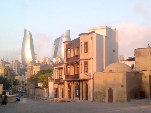 السياحة في اذربيجان 3910907719