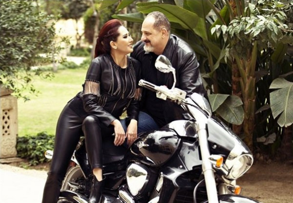 رومانسية خالد الصاوي وزوجته  3910962943
