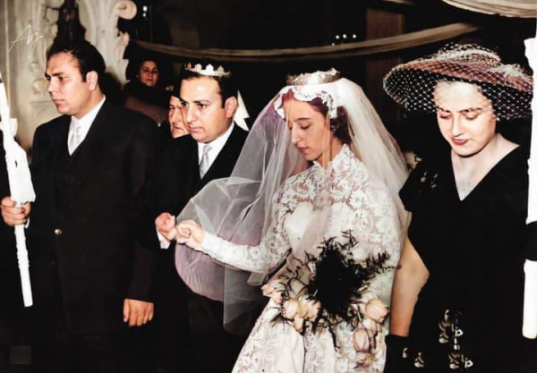 صورة نادرة لفيروز من زفافها بالتزامن مع عيد ميلادها   3911115808