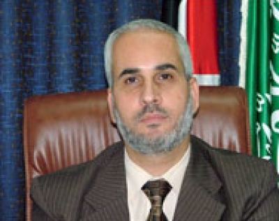 حماس تعلن الموافقة على تهدئة لمدة عام شرط فك الحصار وفتح المعابر