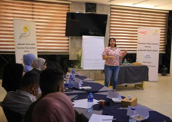 تحالف السلام الفلسطيني ينظم لقاءً حول مؤسسات المجتمع المدني والسلم الأهلي