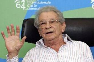 يوسف شاهين يسلم الروح بعد غيبوبة استمرت أسابيع