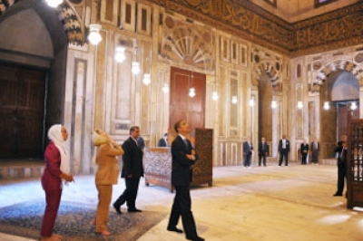 إفطار أوباما في القاهرة: فطير مشلتت وعسل أسود وفول وطعمية