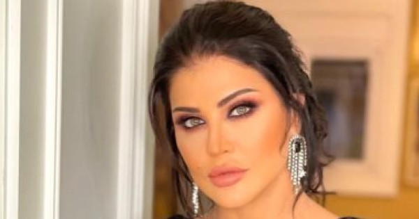 جومانا مراد تتألق بإطلالة فرعونية بأحدث ظهور لها