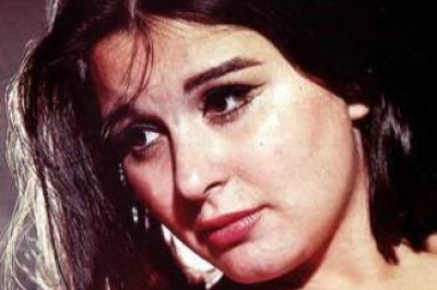 جاسوس مصري شهير يؤكد زواجه من سعاد حسني سراً وعائلتها تنفي