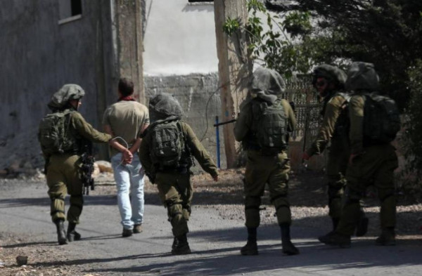 شاباك يعلن اعتقال ثلاثة شبان من الناصرة بزعم دعمهم لحركة حماس
