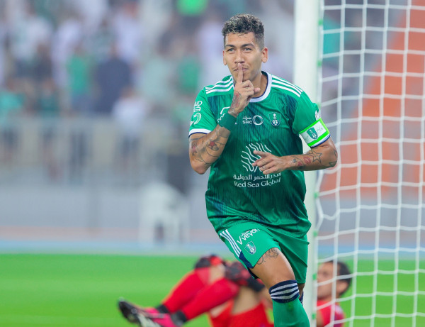 فيرمينو يتألق في أول ظهور بالدوري السعودي