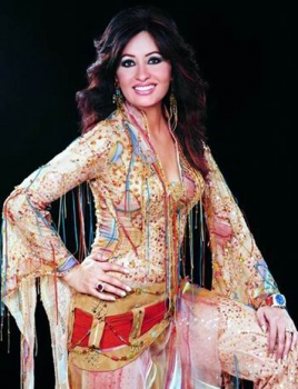 هل منعت الفنانة لطيفة من الدخول الى الاردن ؟!