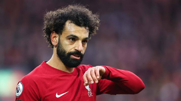 وكيل محمد صلاح يرد على أنباء قرب انتقاله للدوري السعودي